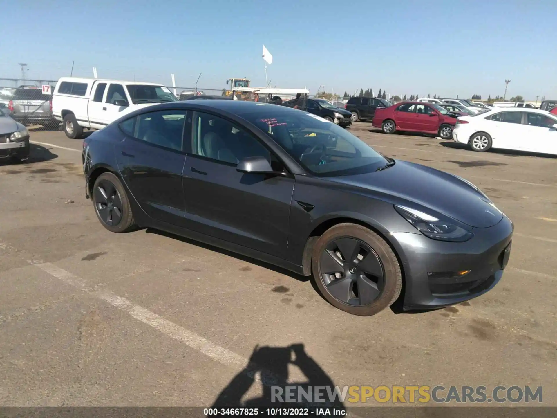 1 Фотография поврежденного автомобиля 5YJ3E1EB2NF106490 TESLA MODEL 3 2022