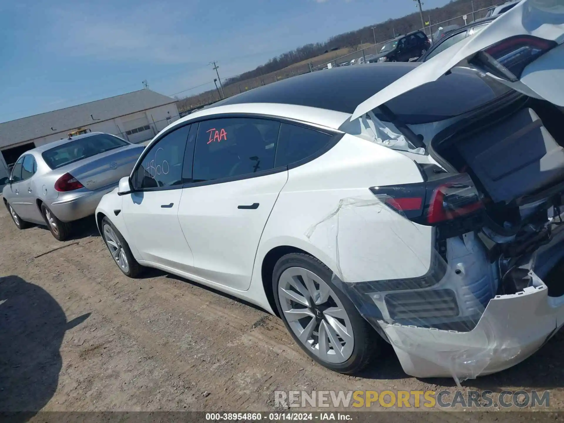 14 Photograph of a damaged car 5YJ3E1EB2NF110930 TESLA MODEL 3 2022