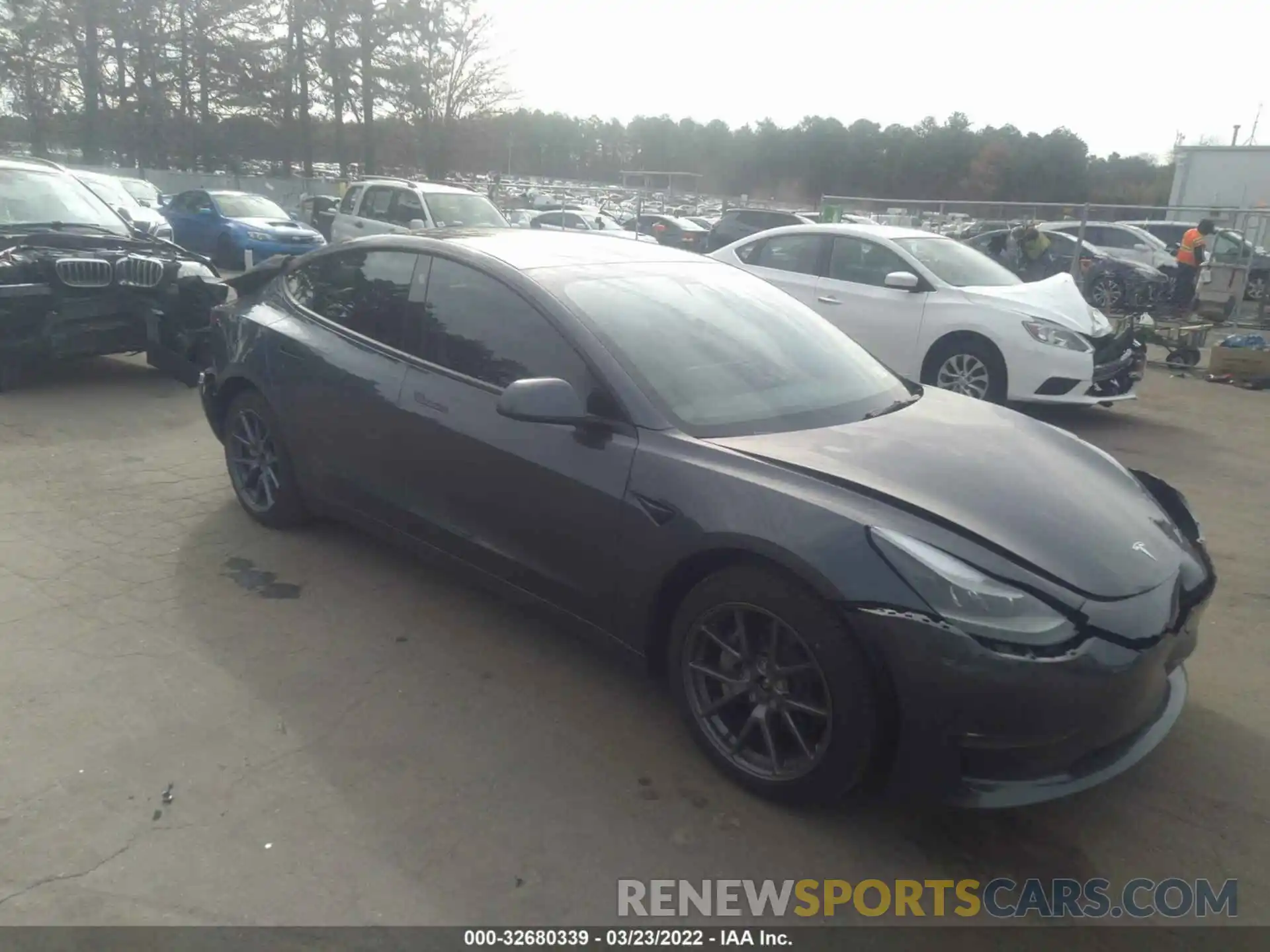 1 Photograph of a damaged car 5YJ3E1EB2NF124861 TESLA MODEL 3 2022