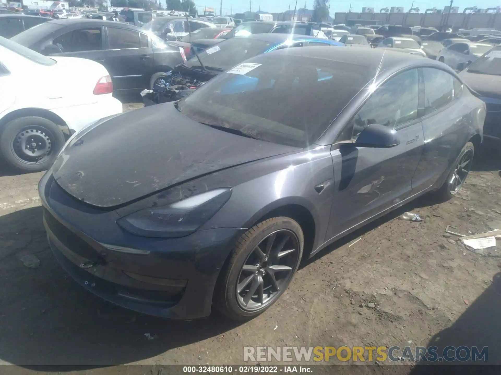 2 Photograph of a damaged car 5YJ3E1EB2NF130532 TESLA MODEL 3 2022