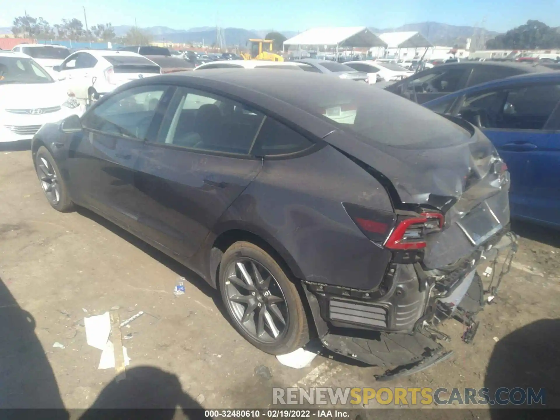 3 Photograph of a damaged car 5YJ3E1EB2NF130532 TESLA MODEL 3 2022