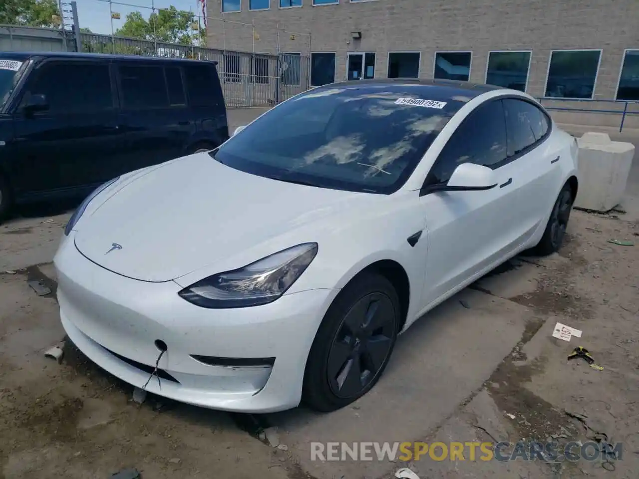 2 Photograph of a damaged car 5YJ3E1EB2NF131454 TESLA MODEL 3 2022