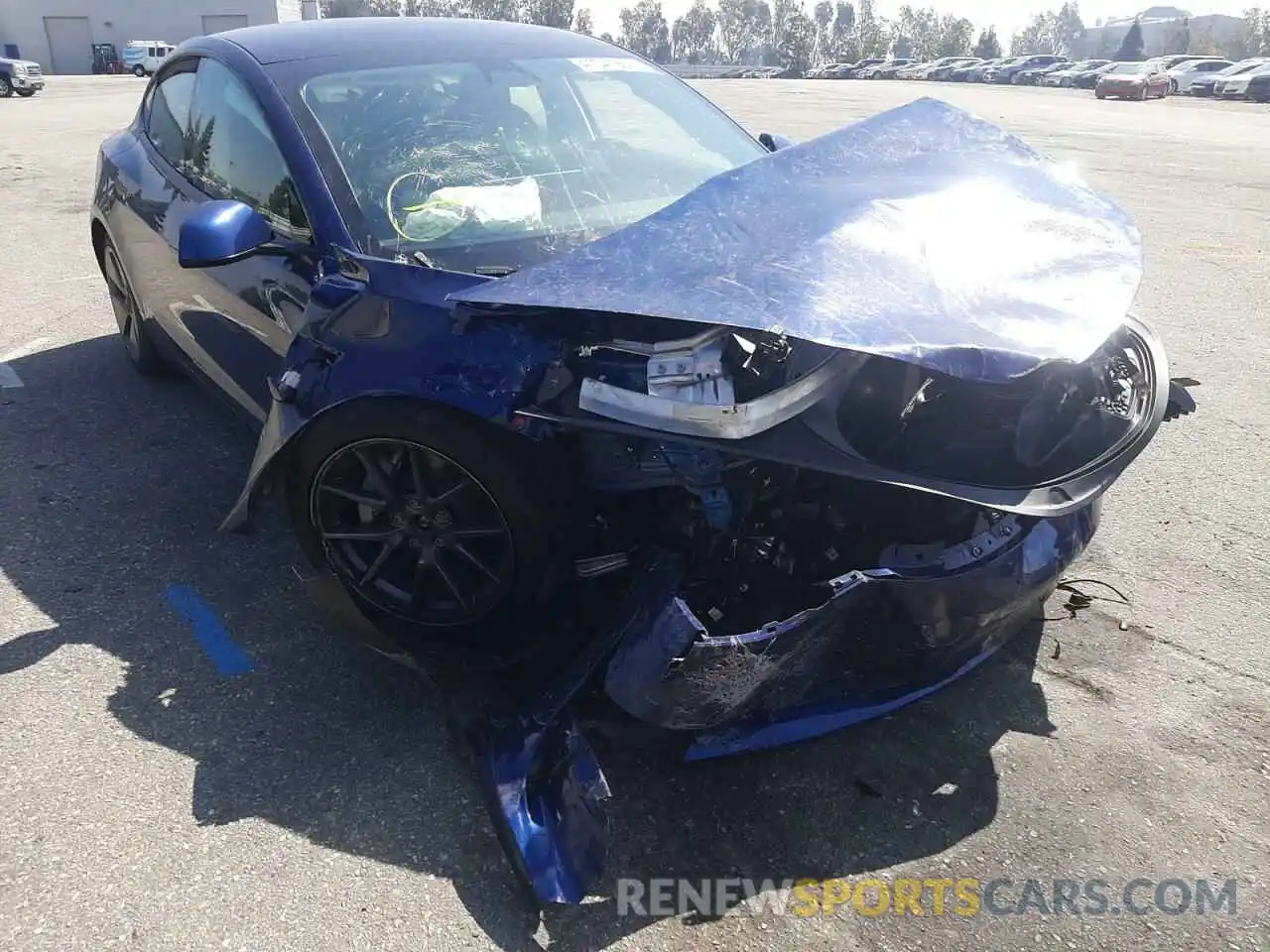 1 Photograph of a damaged car 5YJ3E1EB2NF132555 TESLA MODEL 3 2022