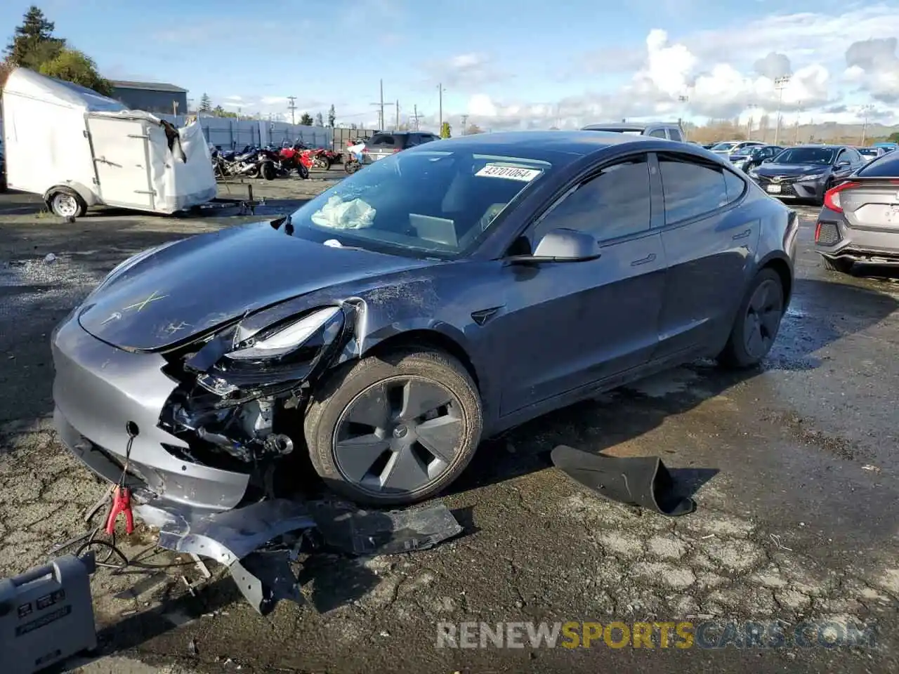 1 Photograph of a damaged car 5YJ3E1EB2NF135617 TESLA MODEL 3 2022