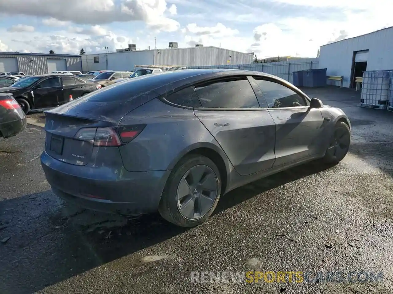 3 Photograph of a damaged car 5YJ3E1EB2NF135617 TESLA MODEL 3 2022