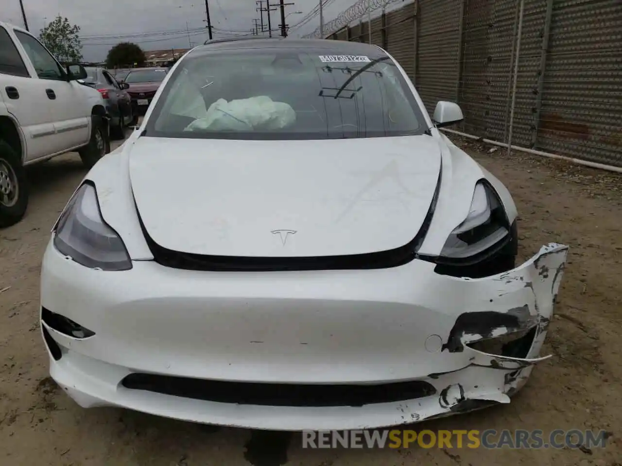 9 Photograph of a damaged car 5YJ3E1EB2NF143569 TESLA MODEL 3 2022