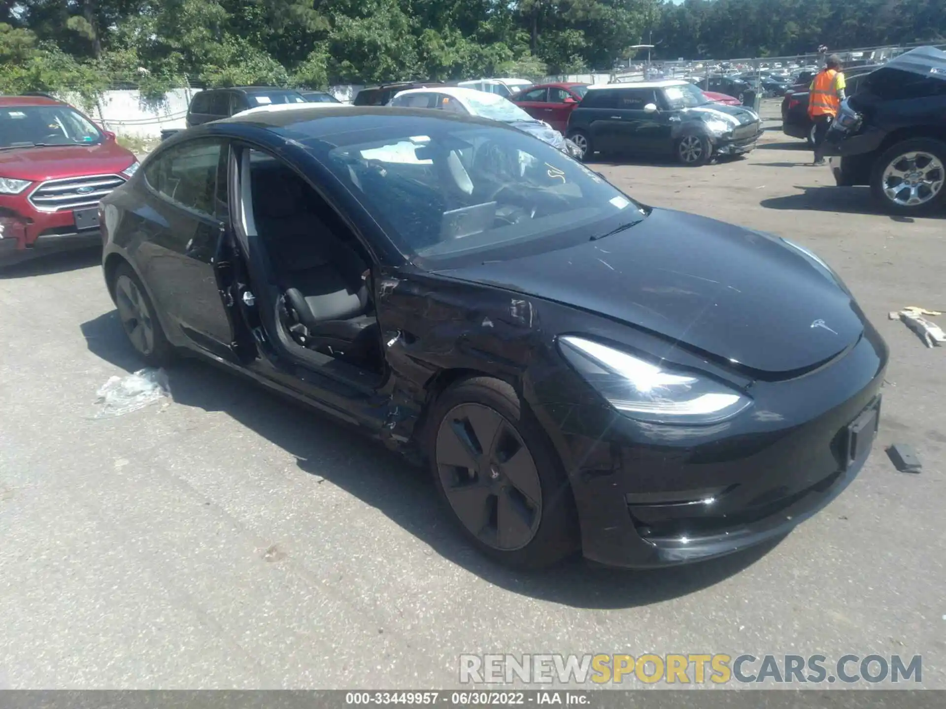 1 Photograph of a damaged car 5YJ3E1EB2NF185028 TESLA MODEL 3 2022