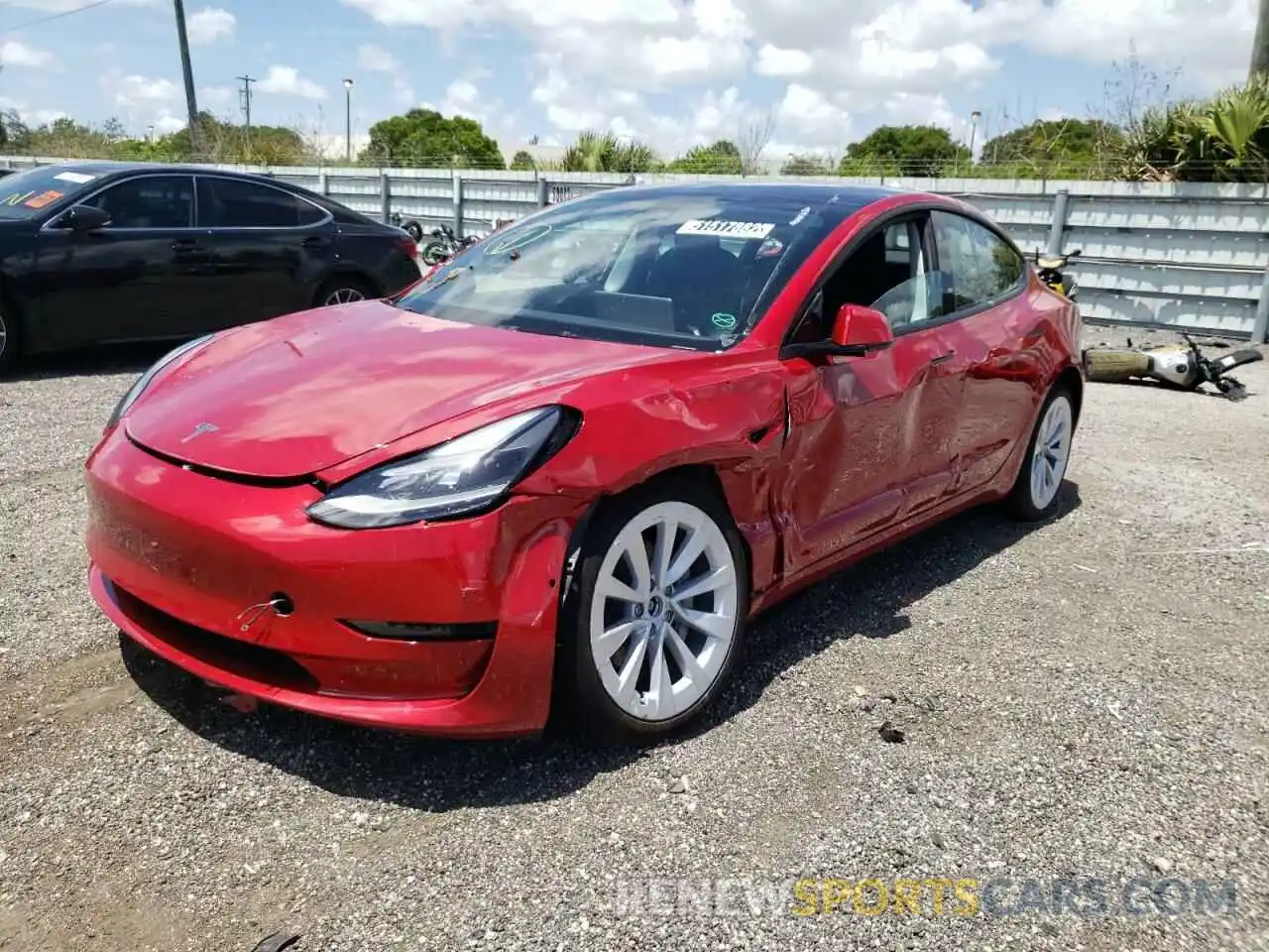 2 Photograph of a damaged car 5YJ3E1EB2NF191069 TESLA MODEL 3 2022