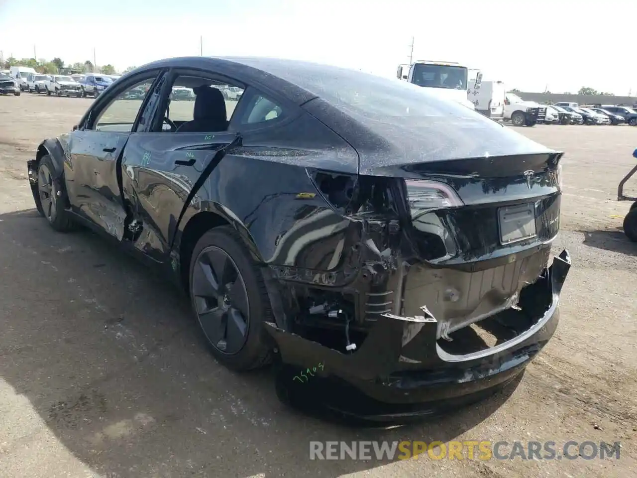 3 Photograph of a damaged car 5YJ3E1EB2NF192254 TESLA MODEL 3 2022