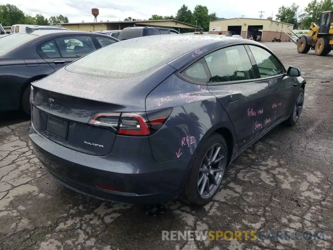 4 Photograph of a damaged car 5YJ3E1EB2NF195185 TESLA MODEL 3 2022