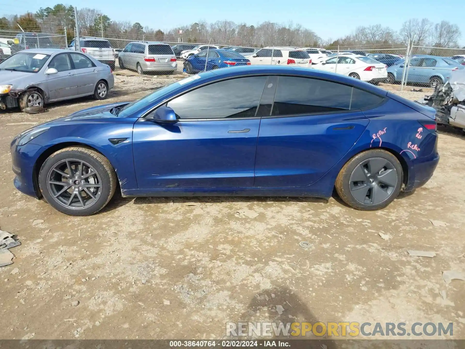 14 Photograph of a damaged car 5YJ3E1EB2NF207660 TESLA MODEL 3 2022