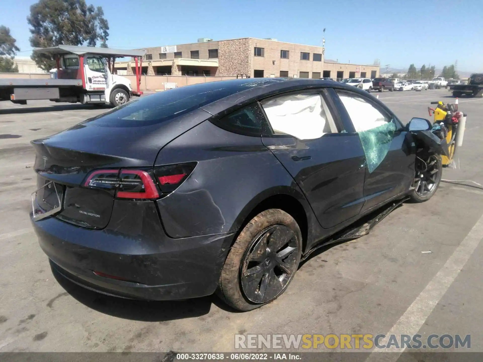 4 Photograph of a damaged car 5YJ3E1EB2NF244465 TESLA MODEL 3 2022