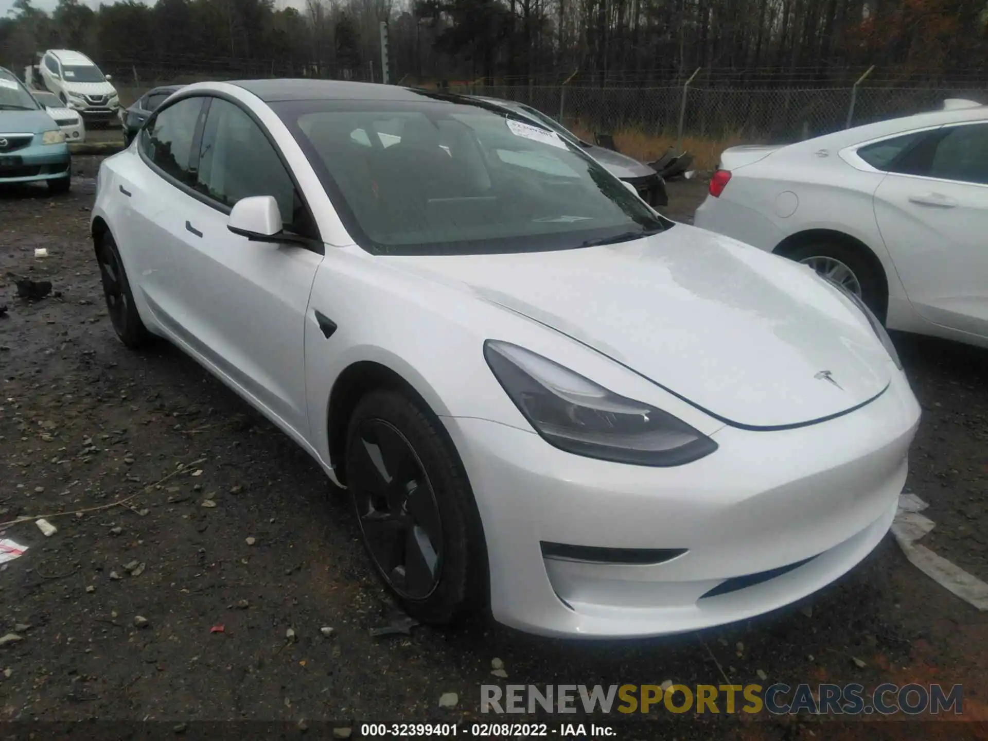 1 Photograph of a damaged car 5YJ3E1EB3NF105476 TESLA MODEL 3 2022