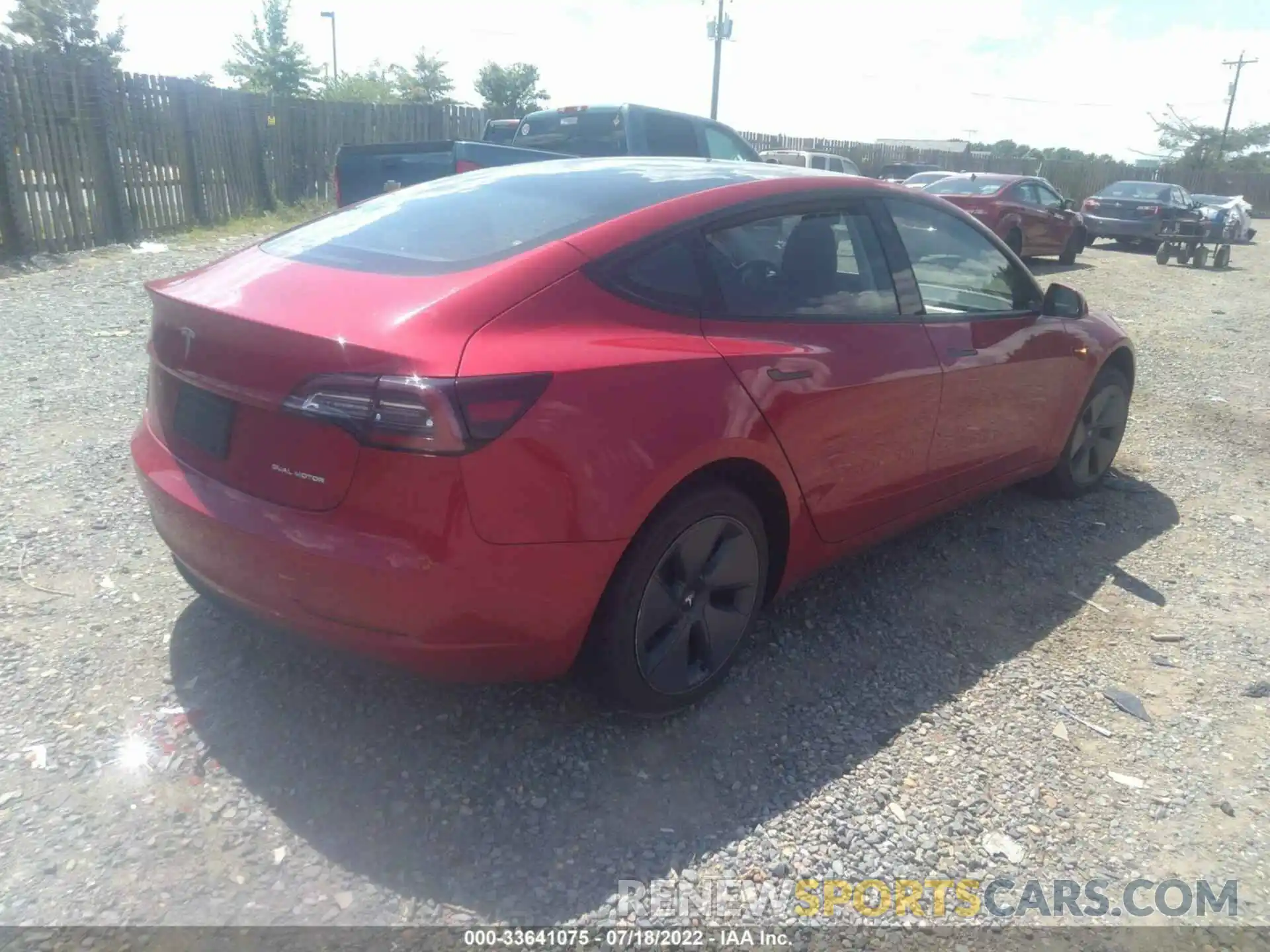 4 Photograph of a damaged car 5YJ3E1EB3NF109172 TESLA MODEL 3 2022