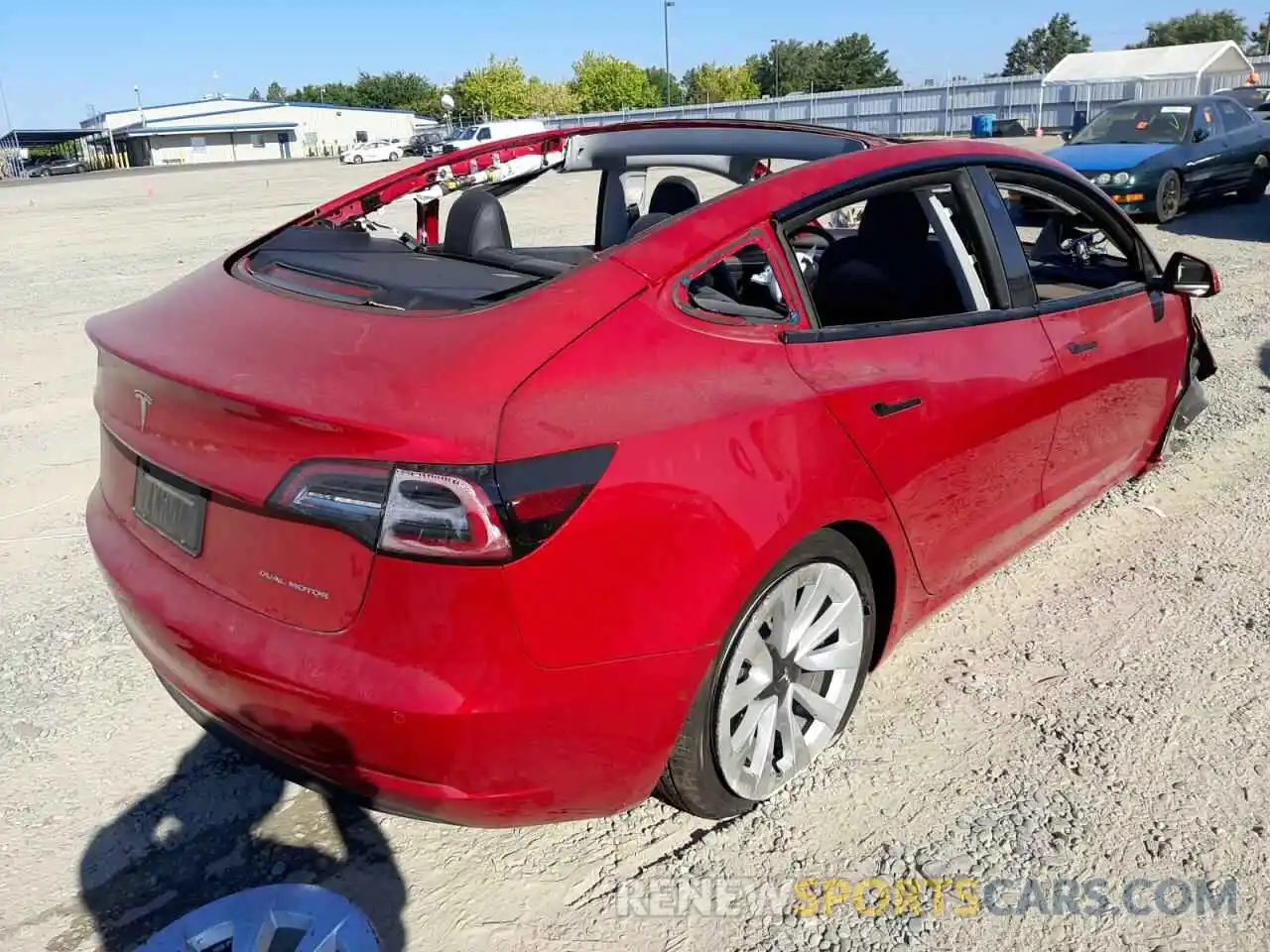 4 Photograph of a damaged car 5YJ3E1EB3NF144195 TESLA MODEL 3 2022