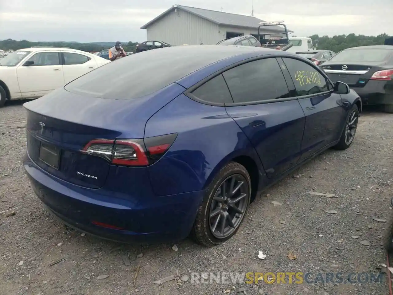 4 Фотография поврежденного автомобиля 5YJ3E1EB3NF163717 TESLA MODEL 3 2022