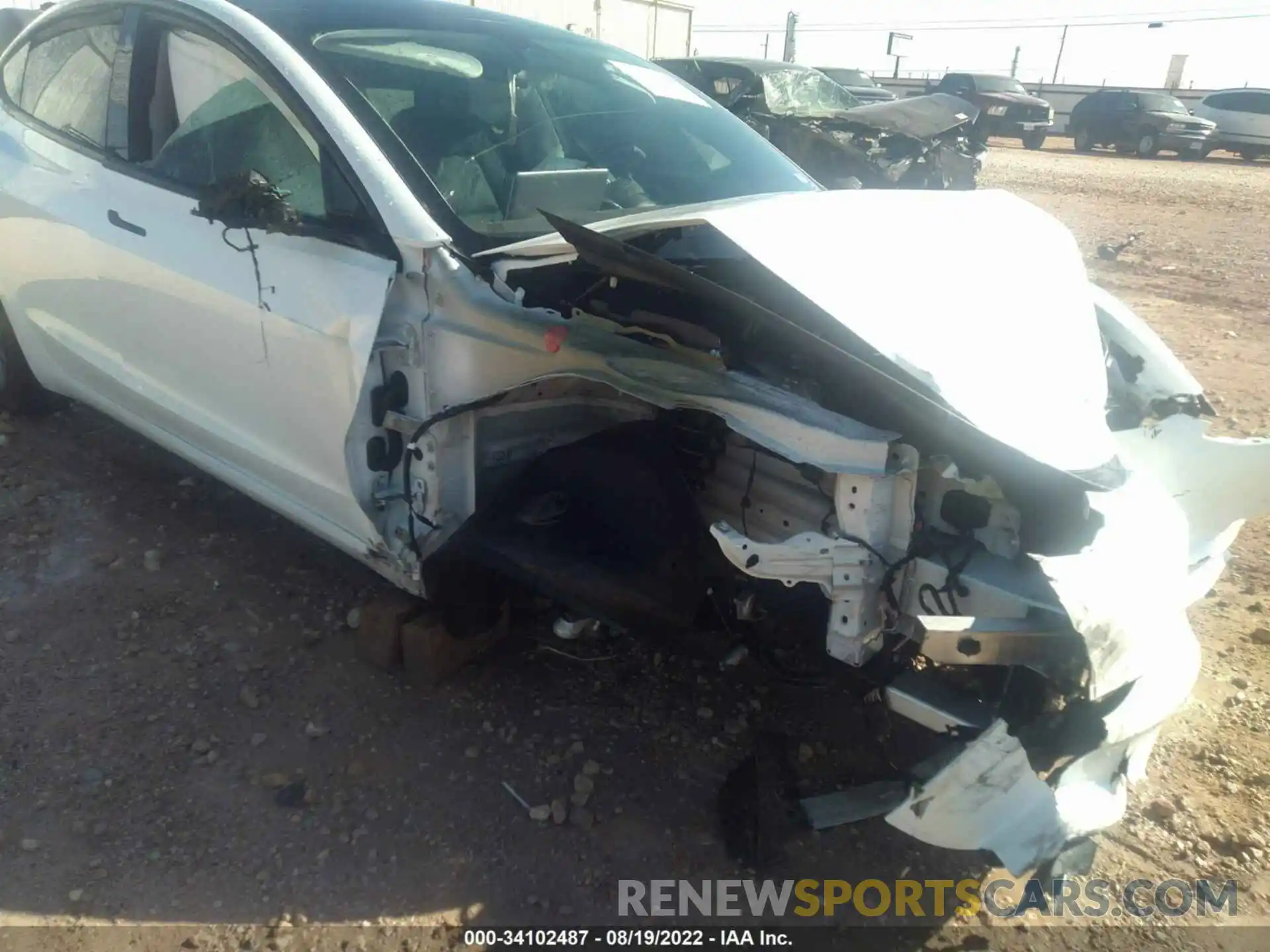 6 Photograph of a damaged car 5YJ3E1EB3NF173583 TESLA MODEL 3 2022