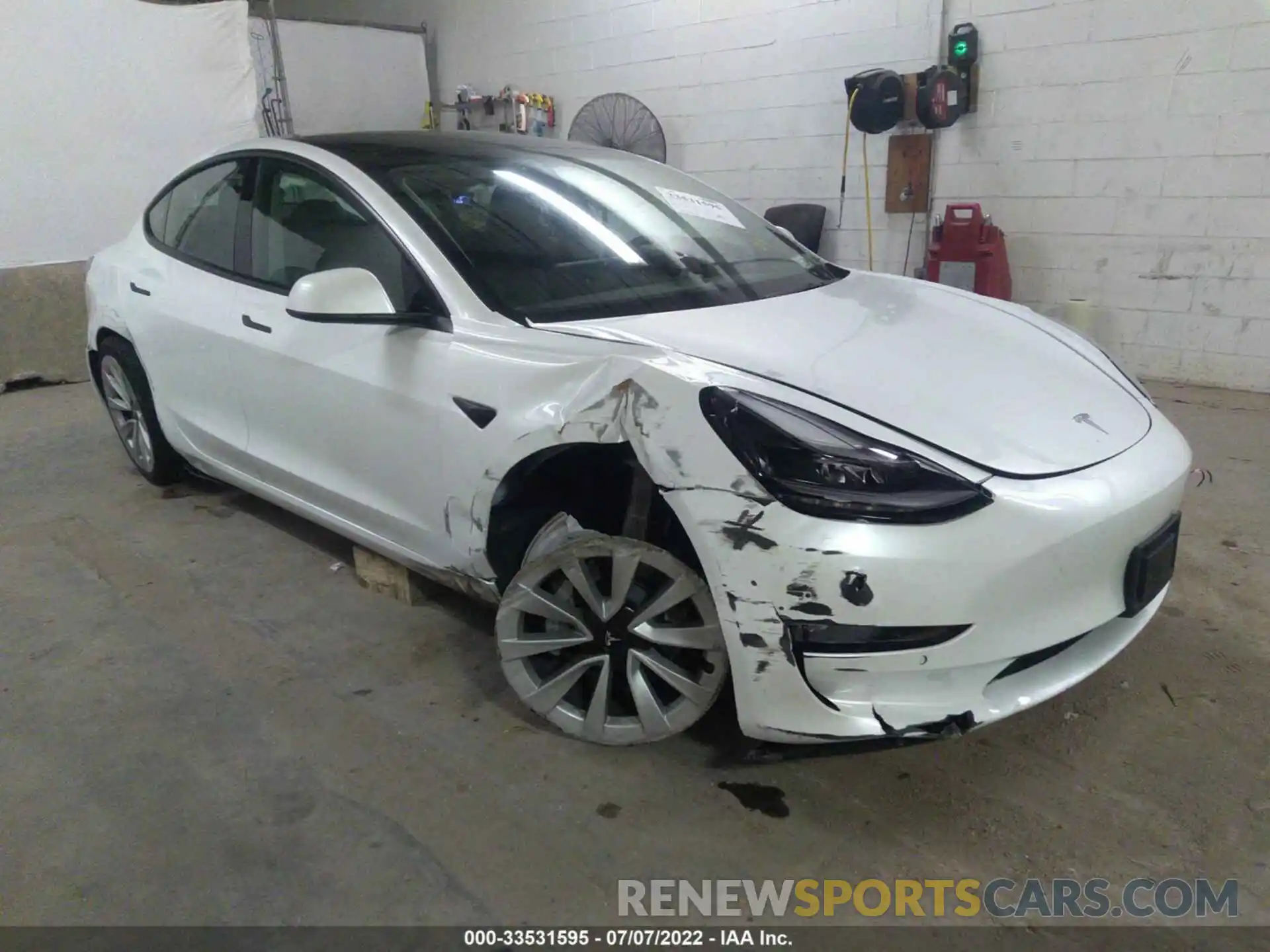 1 Photograph of a damaged car 5YJ3E1EB3NF174863 TESLA MODEL 3 2022