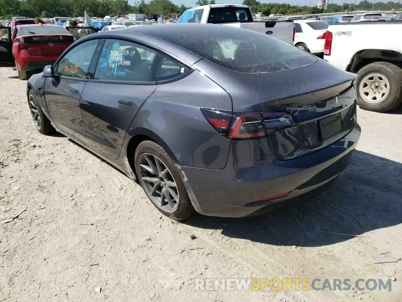 3 Photograph of a damaged car 5YJ3E1EB3NF191565 TESLA MODEL 3 2022