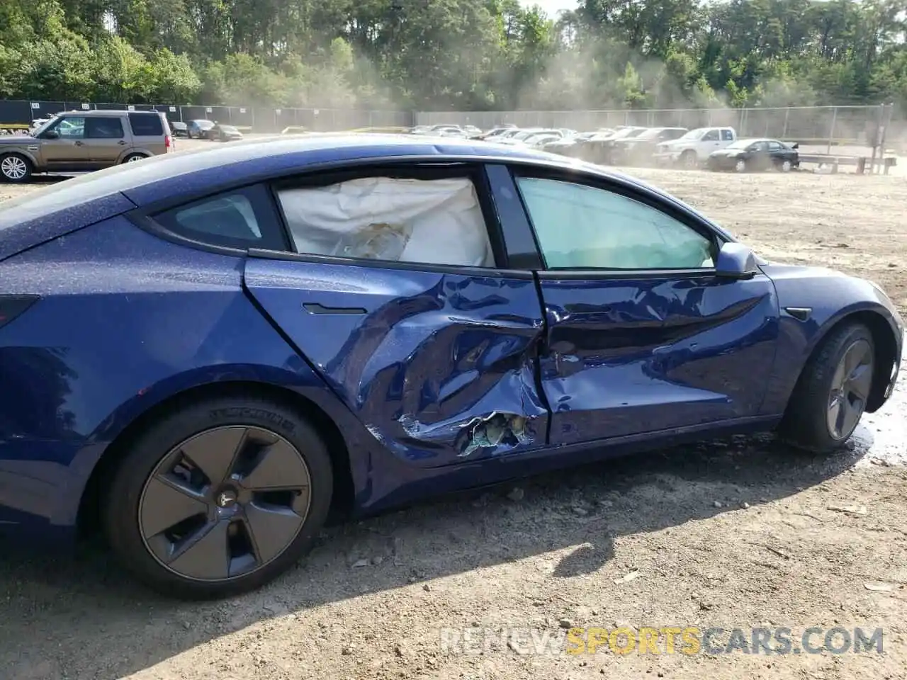 9 Photograph of a damaged car 5YJ3E1EB3NF240070 TESLA MODEL 3 2022