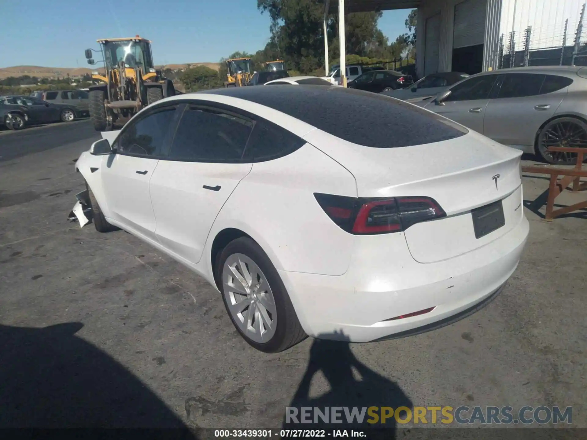 3 Photograph of a damaged car 5YJ3E1EB3NF250145 TESLA MODEL 3 2022