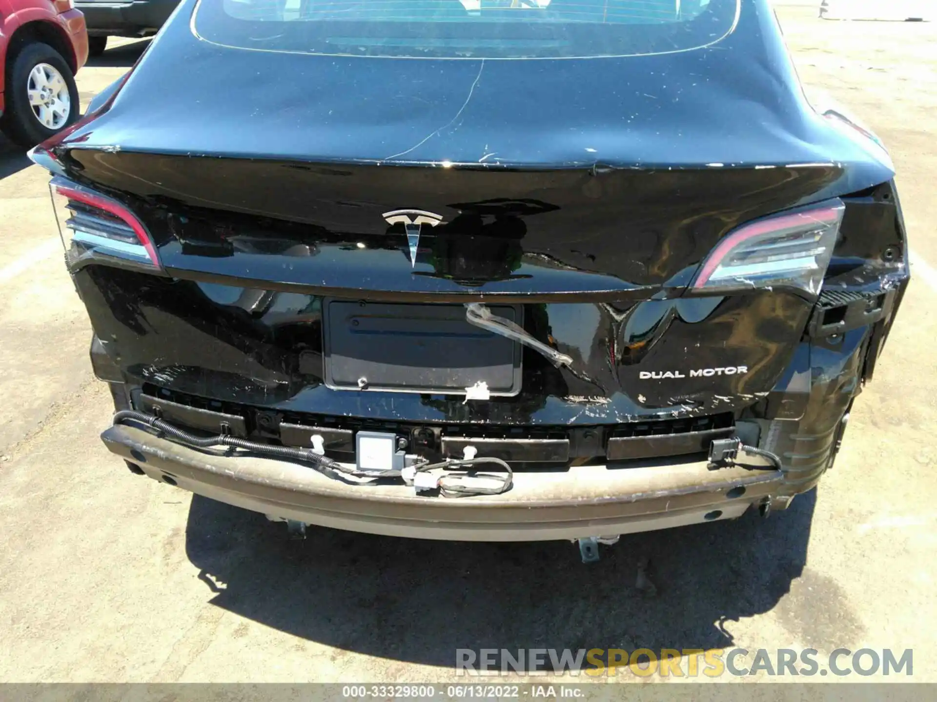 6 Photograph of a damaged car 5YJ3E1EB3NF256818 TESLA MODEL 3 2022