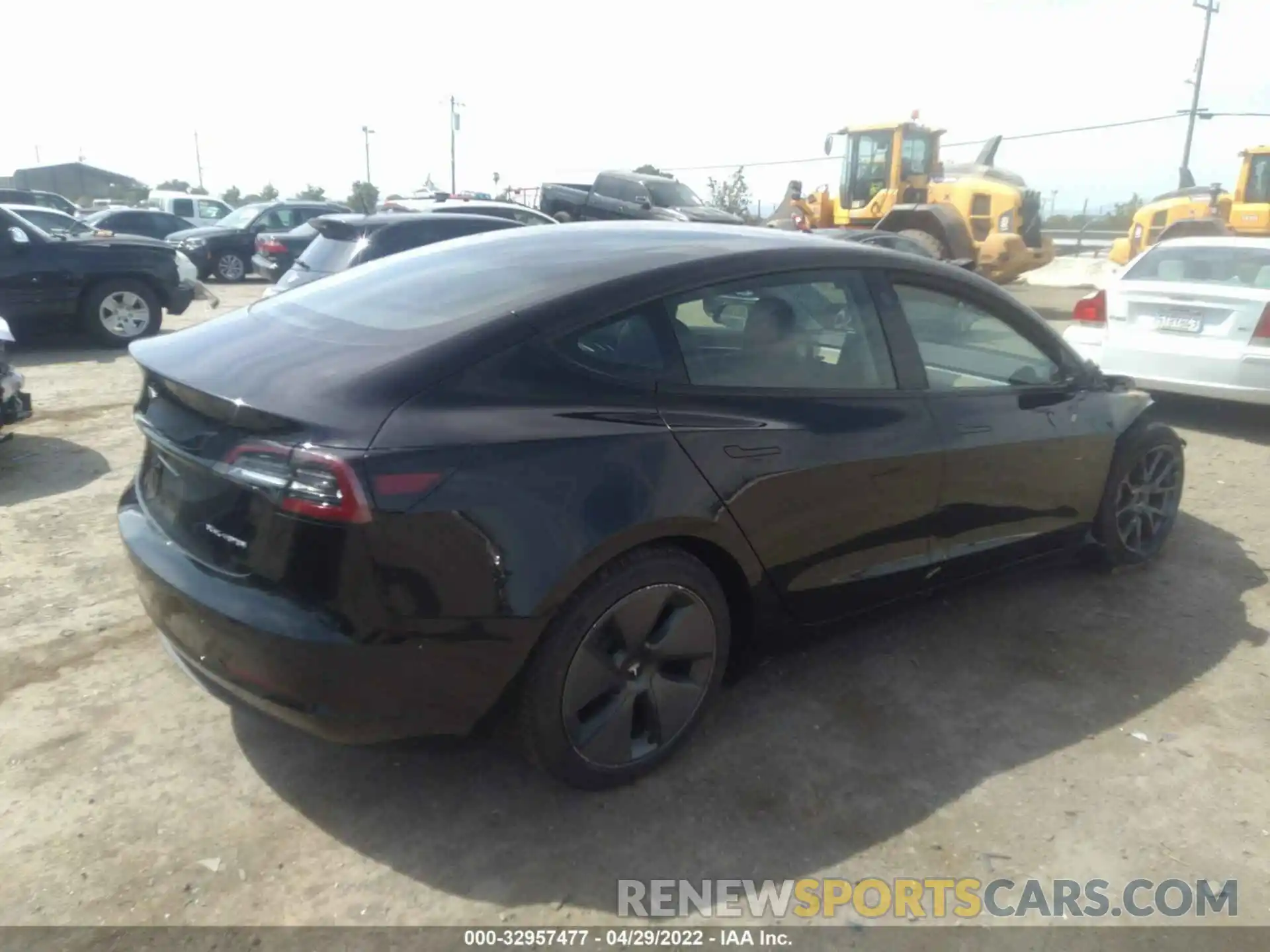 4 Photograph of a damaged car 5YJ3E1EB4NF124988 TESLA MODEL 3 2022