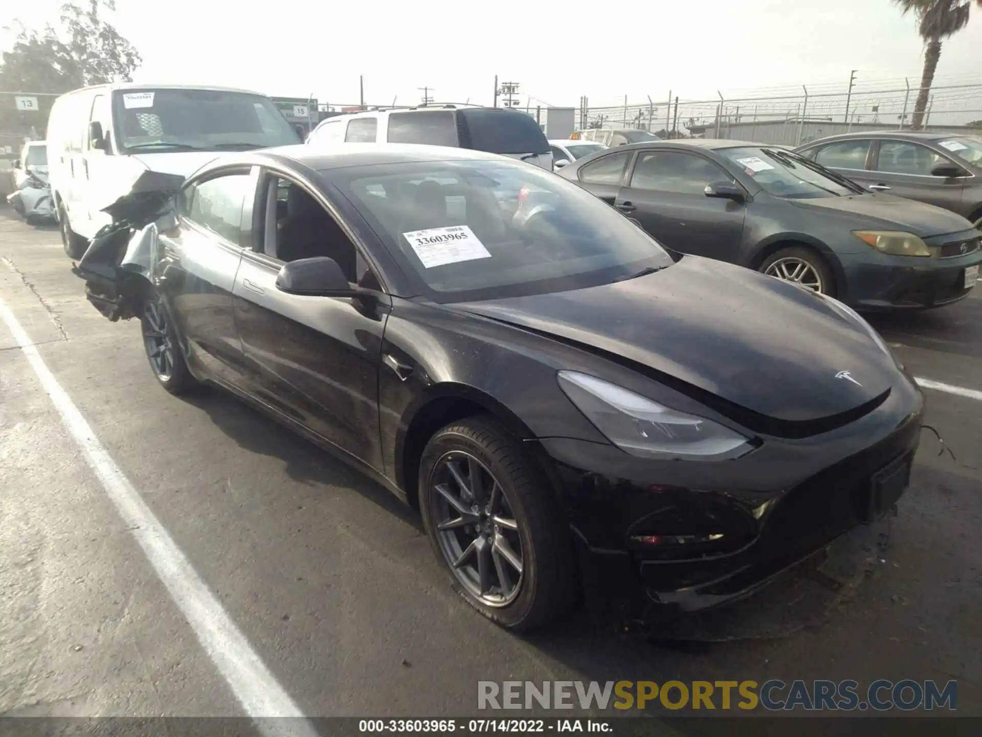 1 Photograph of a damaged car 5YJ3E1EB4NF127860 TESLA MODEL 3 2022