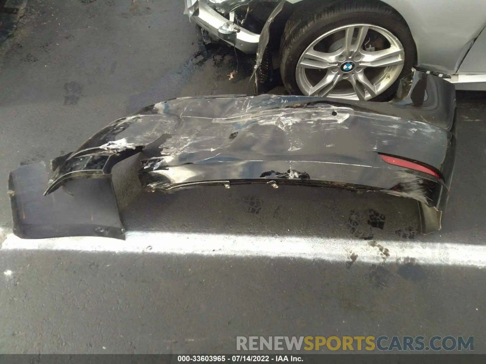 12 Photograph of a damaged car 5YJ3E1EB4NF127860 TESLA MODEL 3 2022