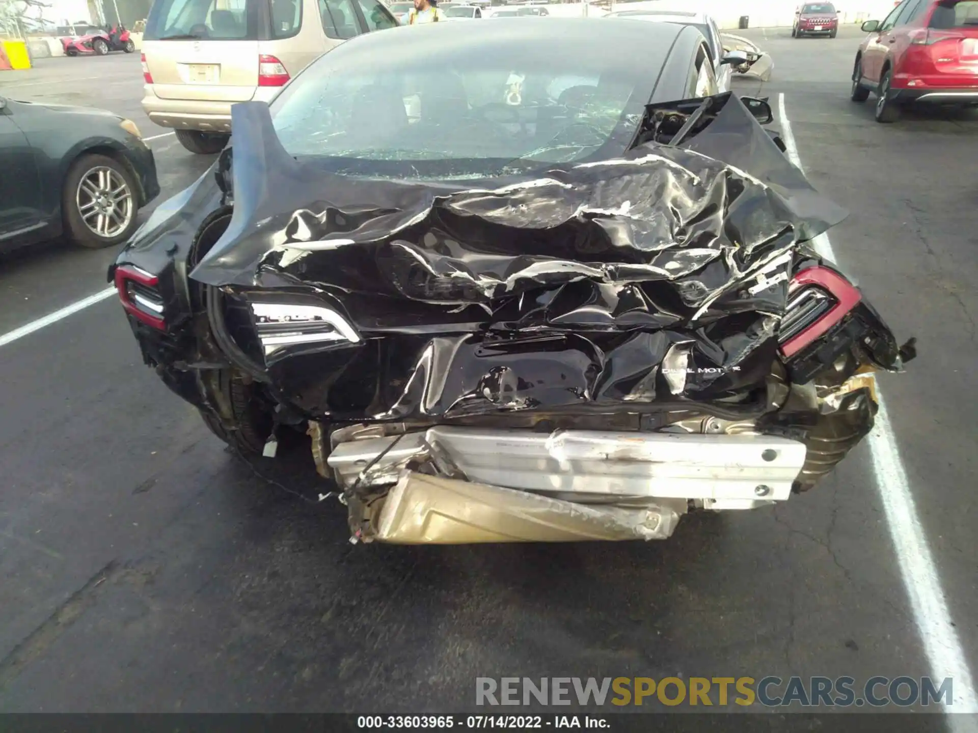 6 Photograph of a damaged car 5YJ3E1EB4NF127860 TESLA MODEL 3 2022