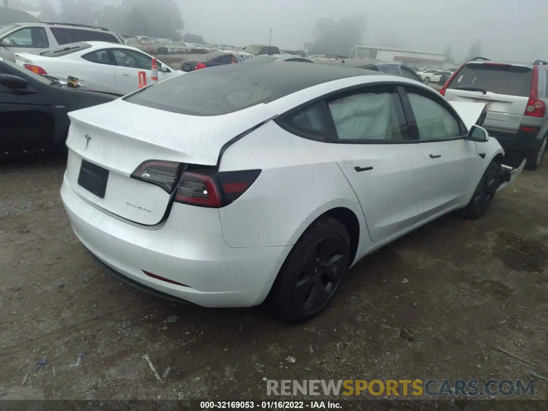 4 Photograph of a damaged car 5YJ3E1EB4NF138907 TESLA MODEL 3 2022