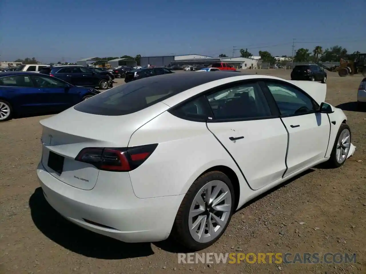 4 Photograph of a damaged car 5YJ3E1EB4NF143931 TESLA MODEL 3 2022