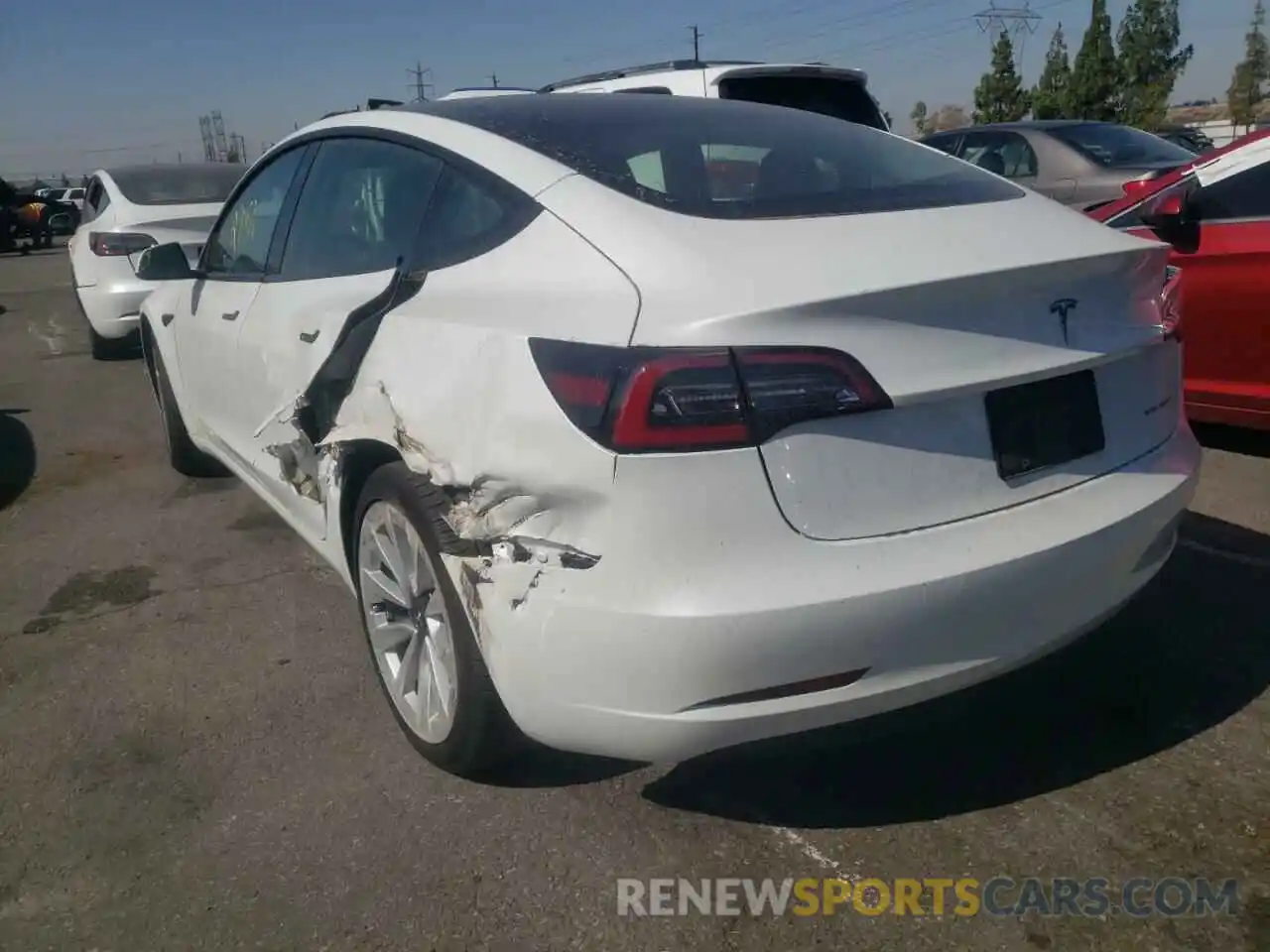 3 Photograph of a damaged car 5YJ3E1EB4NF145386 TESLA MODEL 3 2022