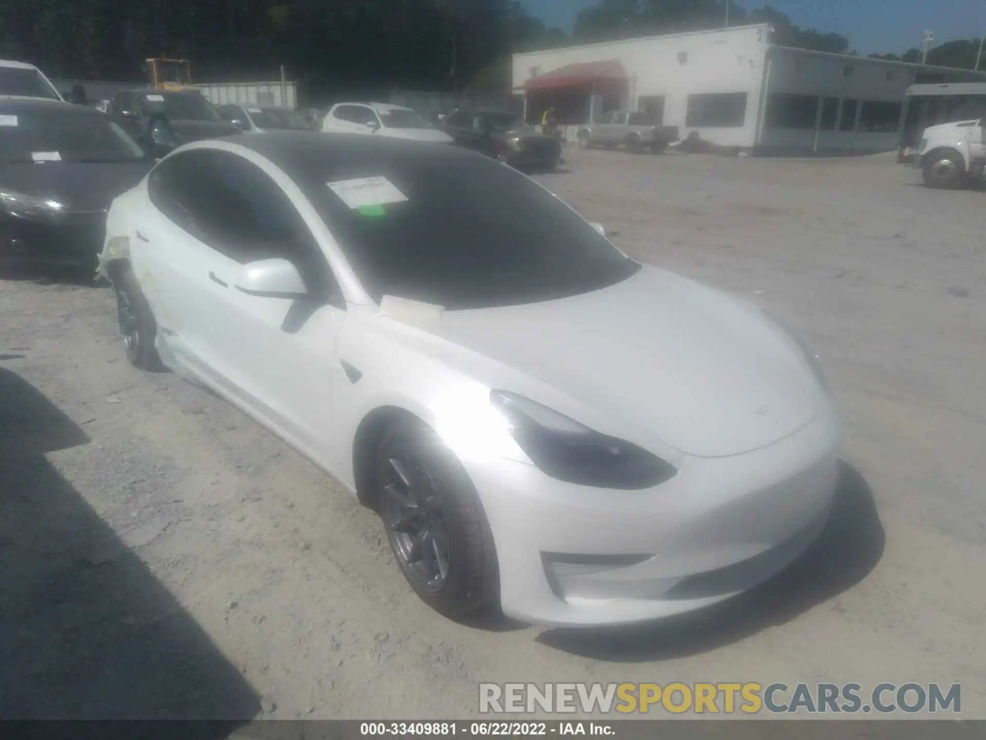 1 Photograph of a damaged car 5YJ3E1EB4NF162186 TESLA MODEL 3 2022