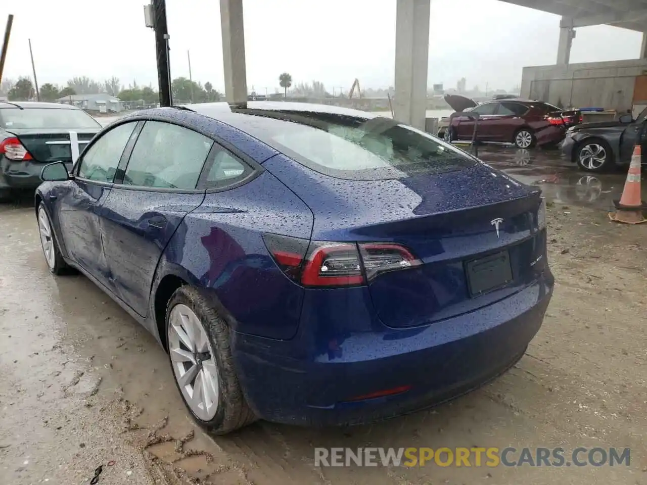 3 Photograph of a damaged car 5YJ3E1EB4NF180896 TESLA MODEL 3 2022