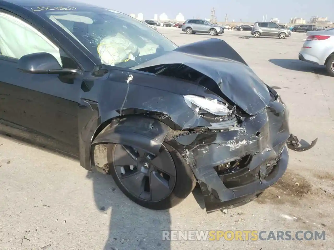 9 Photograph of a damaged car 5YJ3E1EB4NF190375 TESLA MODEL 3 2022