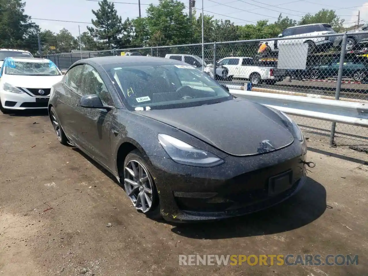 1 Photograph of a damaged car 5YJ3E1EB4NF192272 TESLA MODEL 3 2022