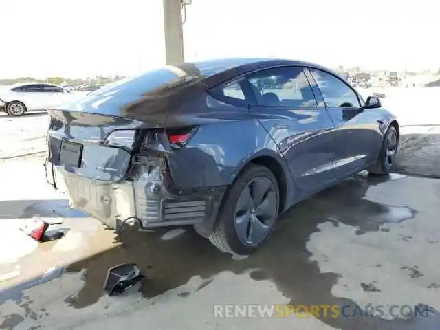 3 Photograph of a damaged car 5YJ3E1EB4NF257024 TESLA MODEL 3 2022