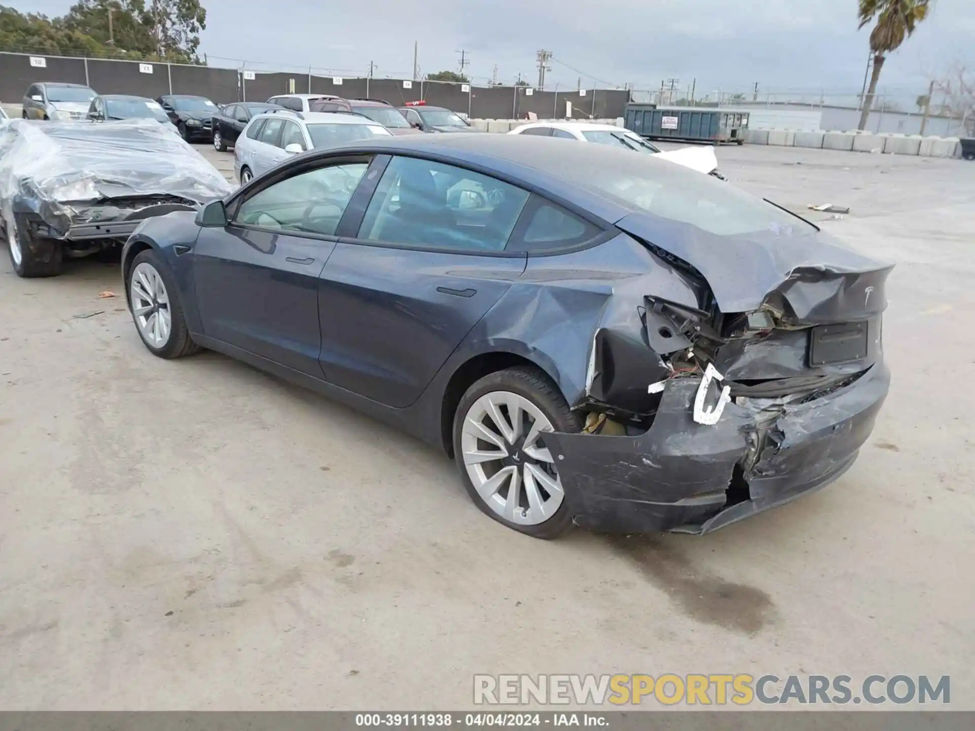 3 Photograph of a damaged car 5YJ3E1EB4NF322261 TESLA MODEL 3 2022