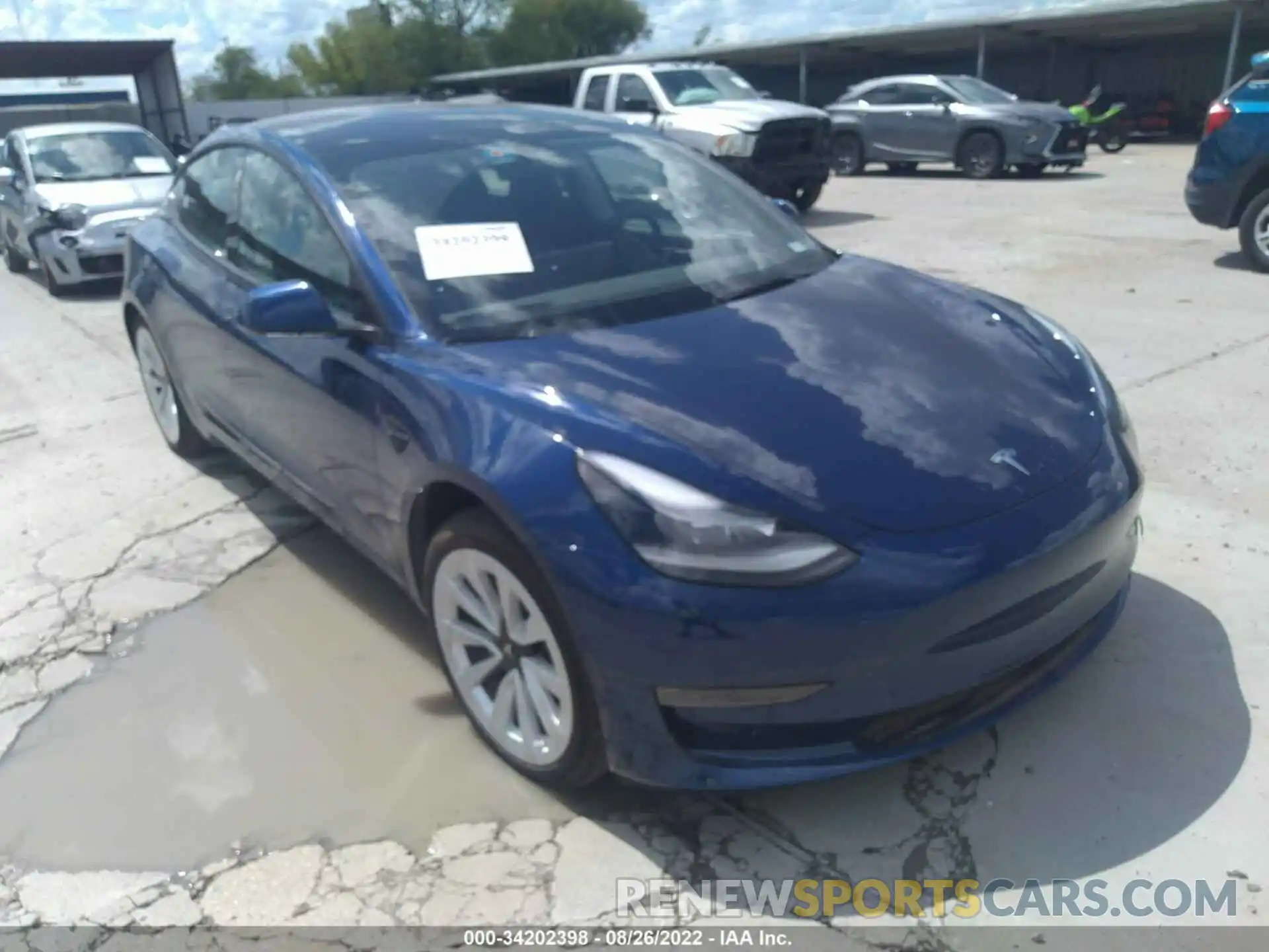 1 Photograph of a damaged car 5YJ3E1EB5NF111540 TESLA MODEL 3 2022