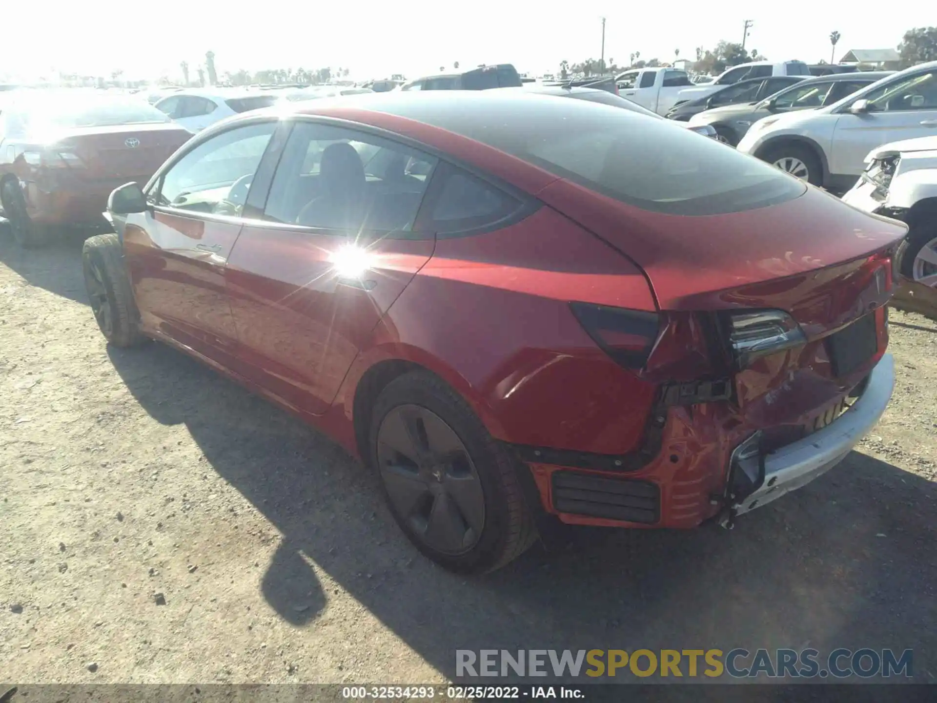 3 Photograph of a damaged car 5YJ3E1EB5NF137233 TESLA MODEL 3 2022