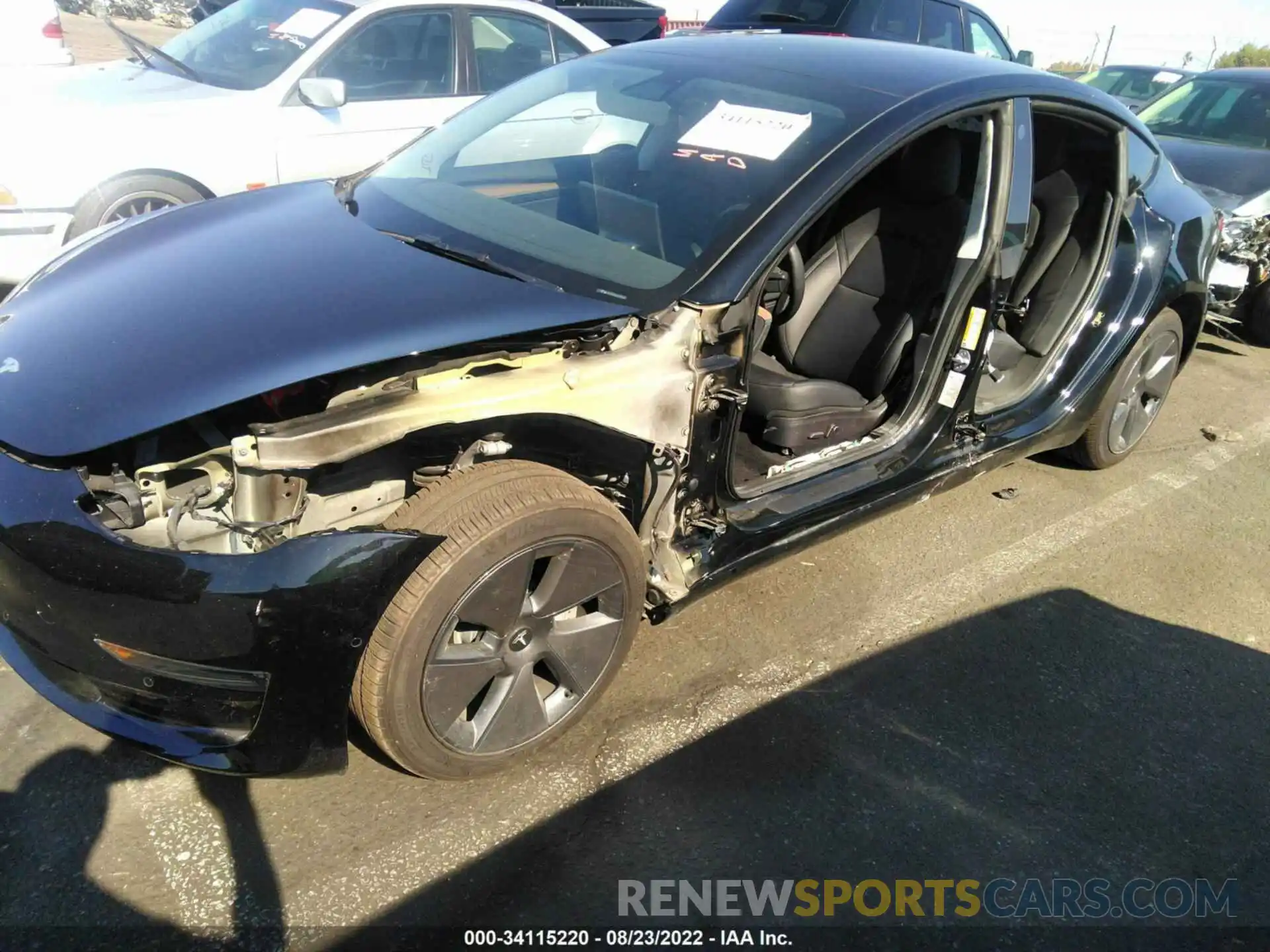 6 Photograph of a damaged car 5YJ3E1EB5NF152587 TESLA MODEL 3 2022