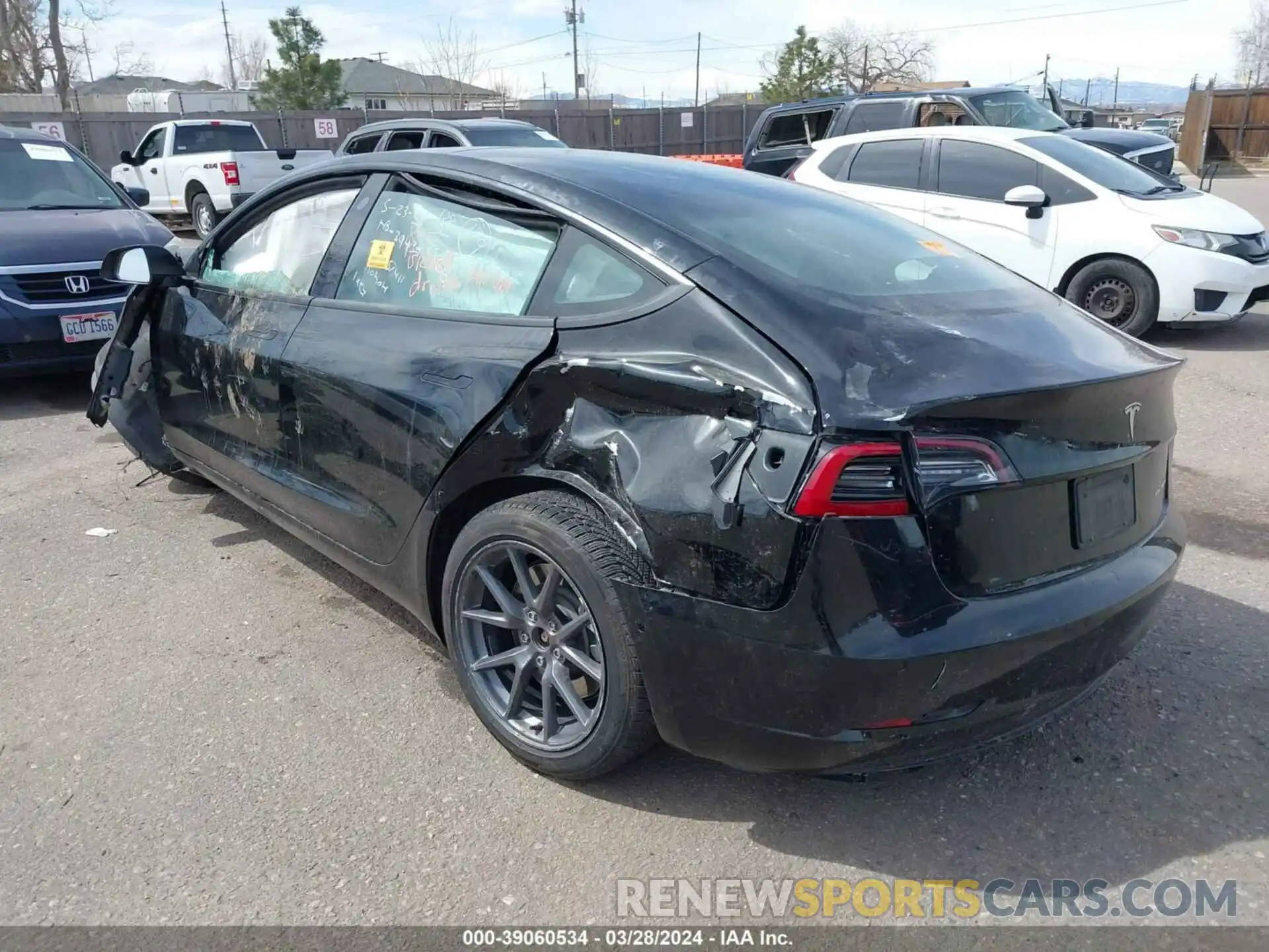 3 Photograph of a damaged car 5YJ3E1EB5NF182866 TESLA MODEL 3 2022