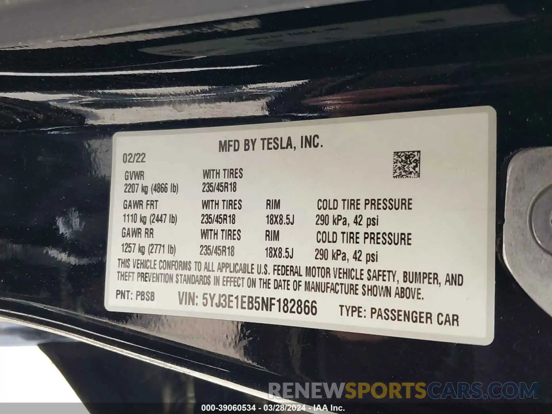 9 Photograph of a damaged car 5YJ3E1EB5NF182866 TESLA MODEL 3 2022