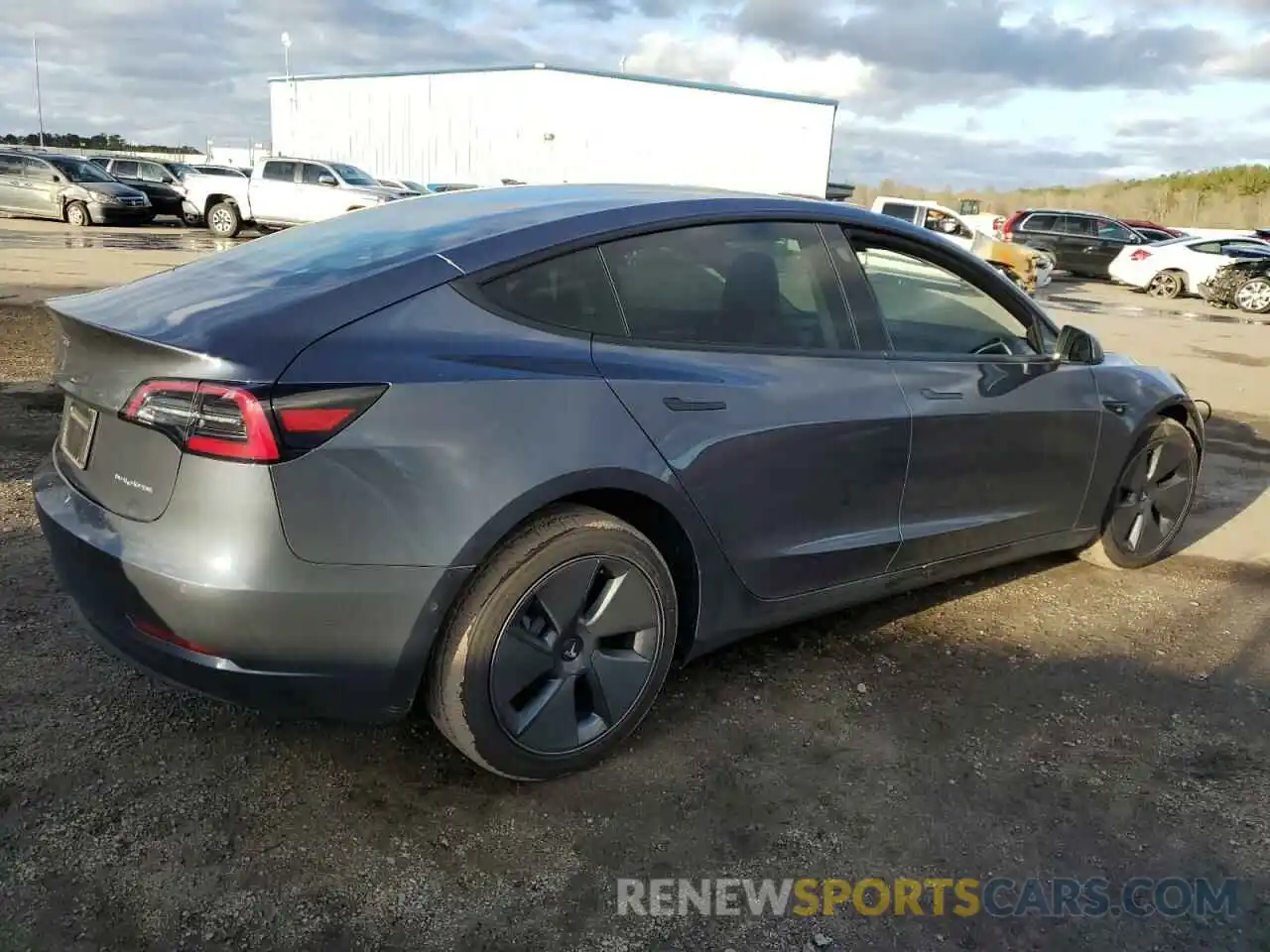 3 Фотография поврежденного автомобиля 5YJ3E1EB5NF341143 TESLA MODEL 3 2022