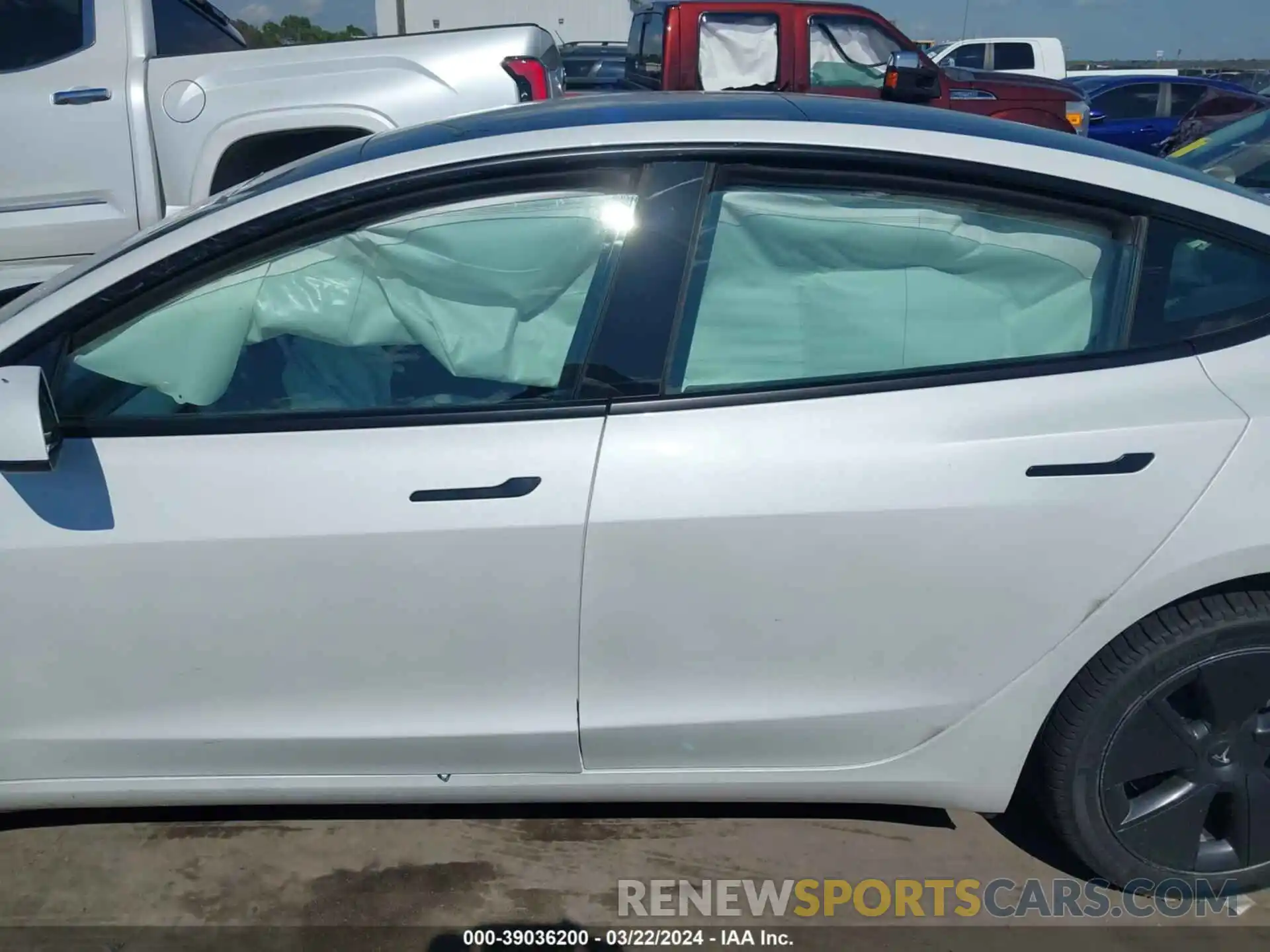 13 Photograph of a damaged car 5YJ3E1EB5NF342700 TESLA MODEL 3 2022