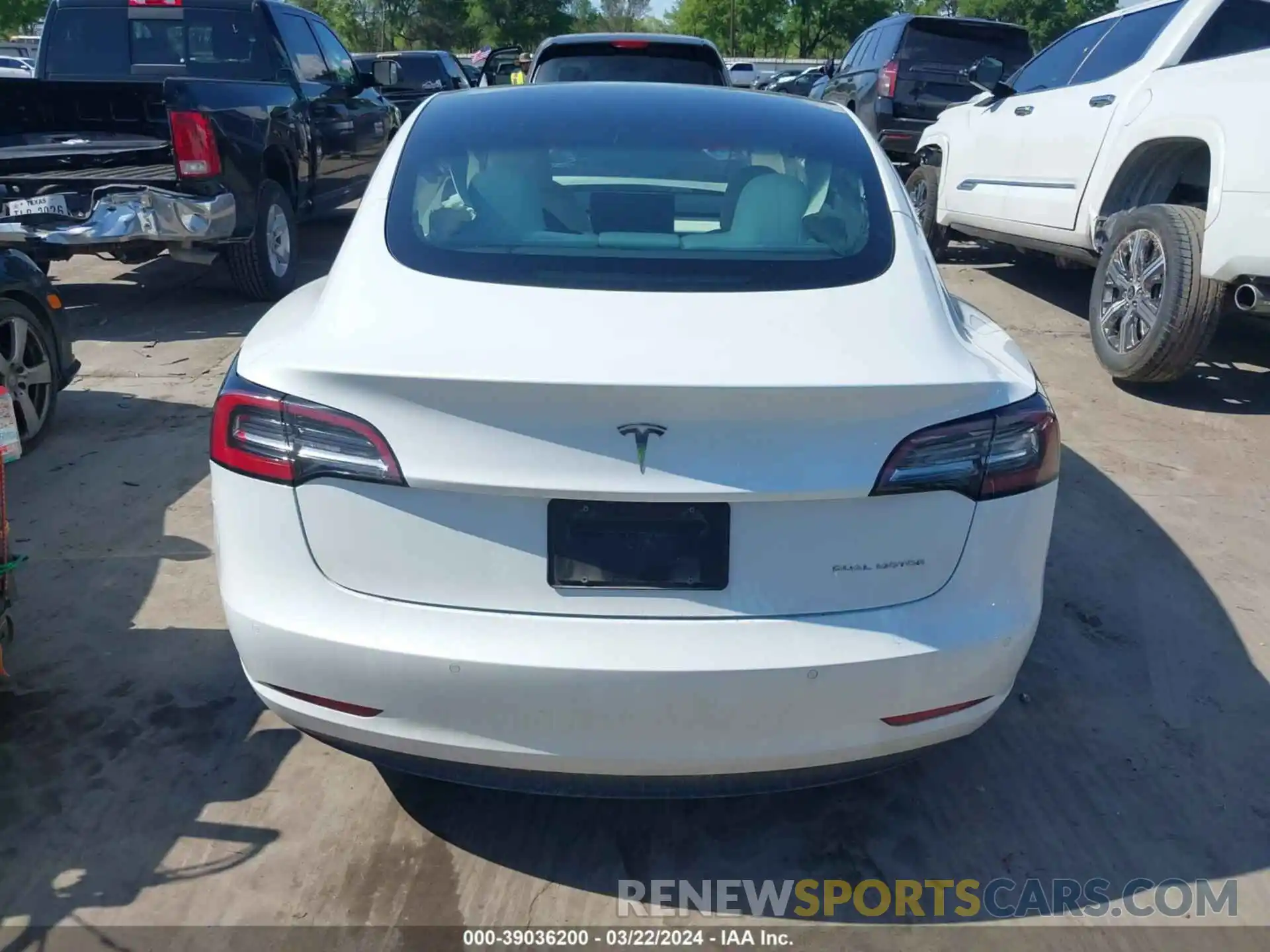 15 Photograph of a damaged car 5YJ3E1EB5NF342700 TESLA MODEL 3 2022