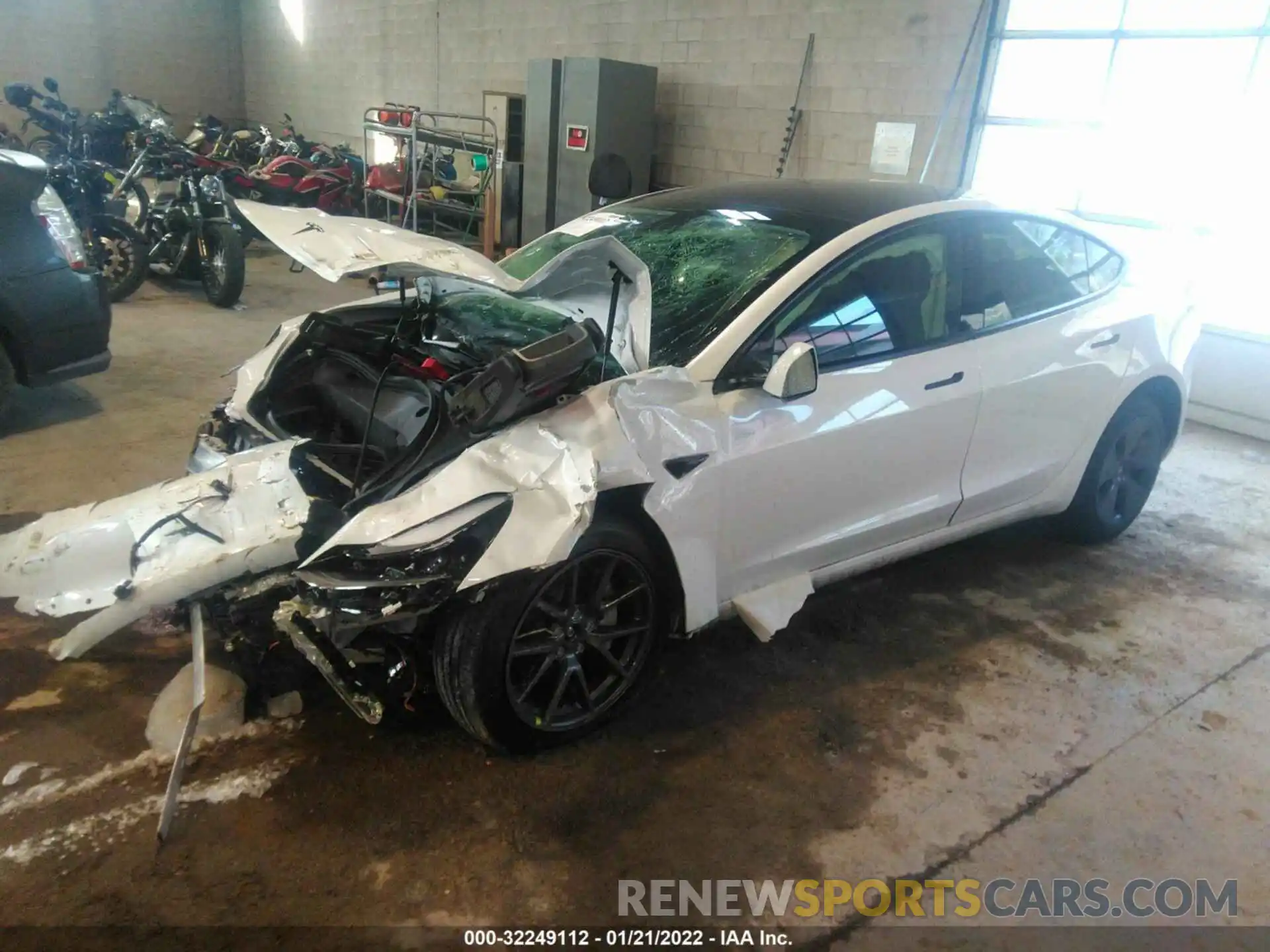 2 Photograph of a damaged car 5YJ3E1EB6NF112390 TESLA MODEL 3 2022