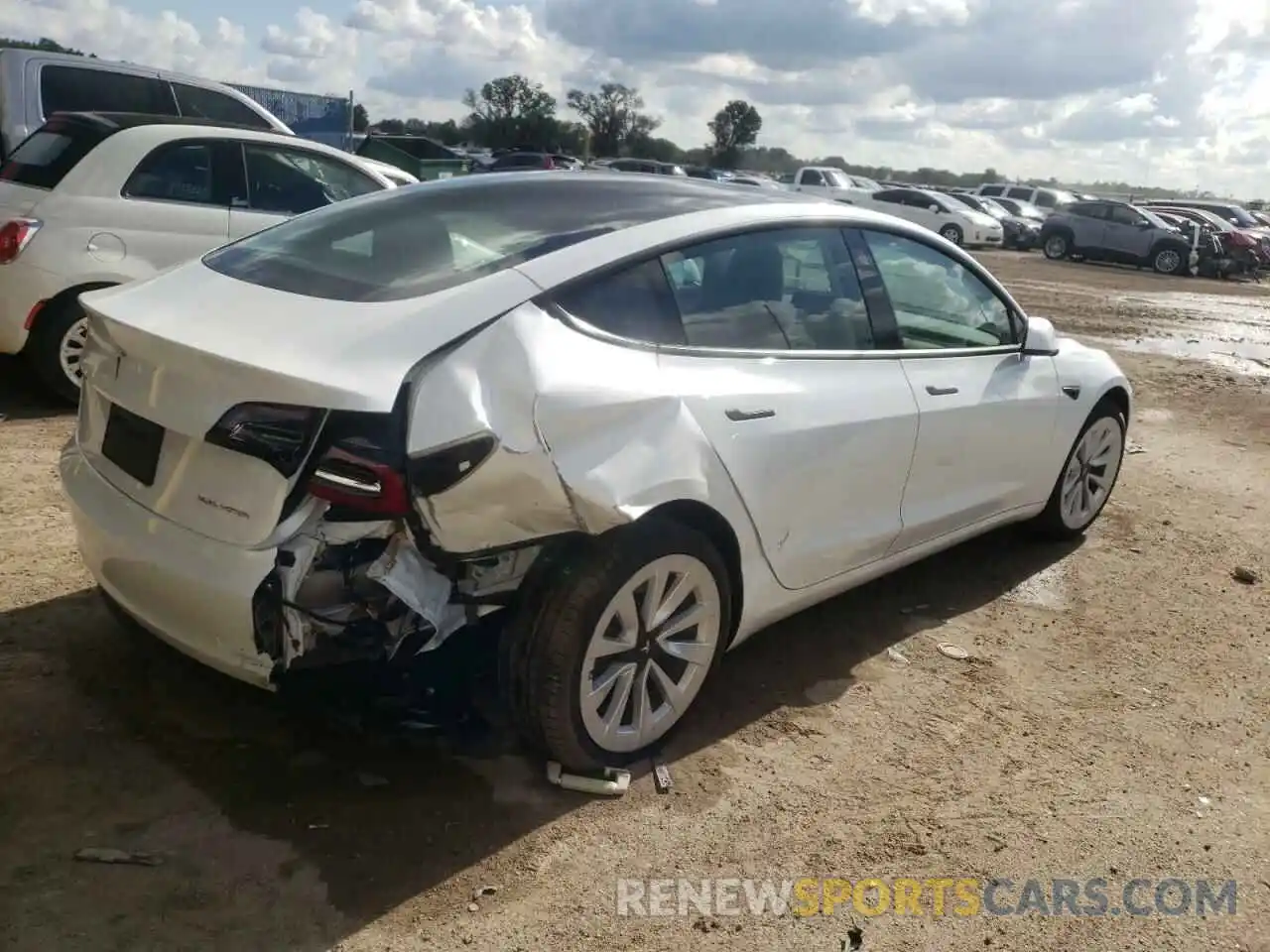 10 Photograph of a damaged car 5YJ3E1EB6NF112907 TESLA MODEL 3 2022