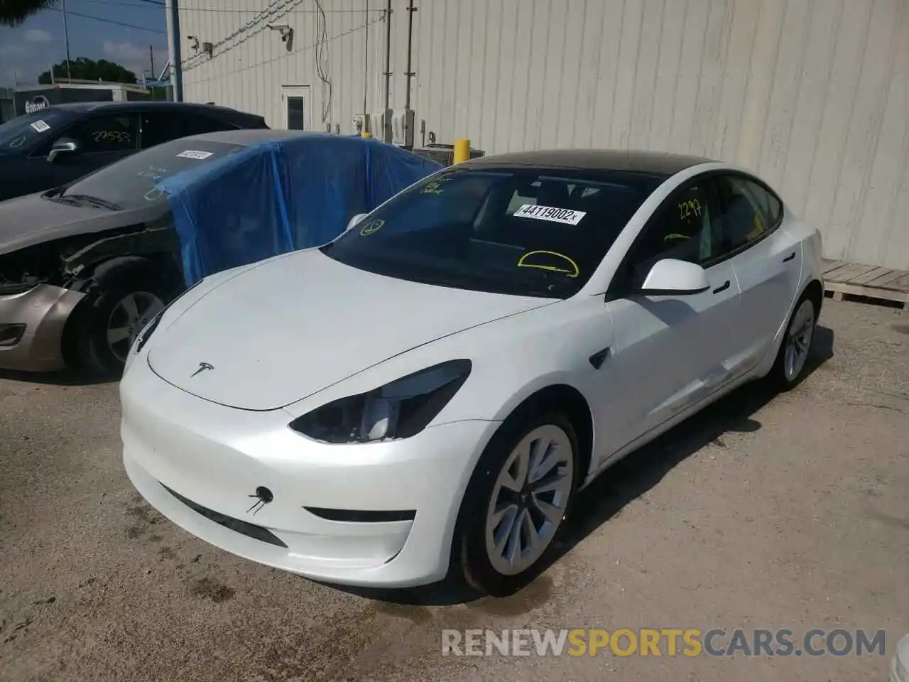 2 Photograph of a damaged car 5YJ3E1EB6NF112907 TESLA MODEL 3 2022